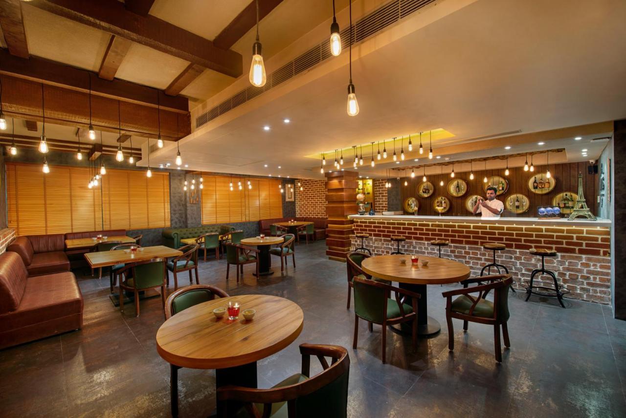 Bloom Boutique L Ranjit Avenue Hotel Amritsar Ngoại thất bức ảnh